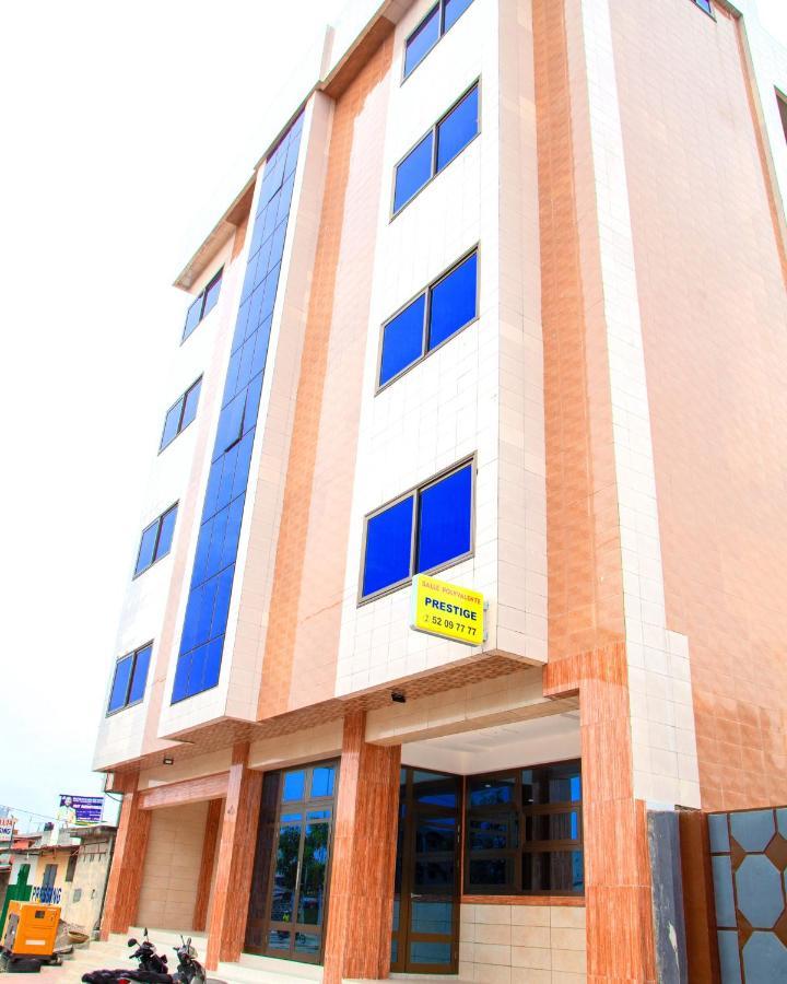 Hotel Mavilla Cotonou Esterno foto
