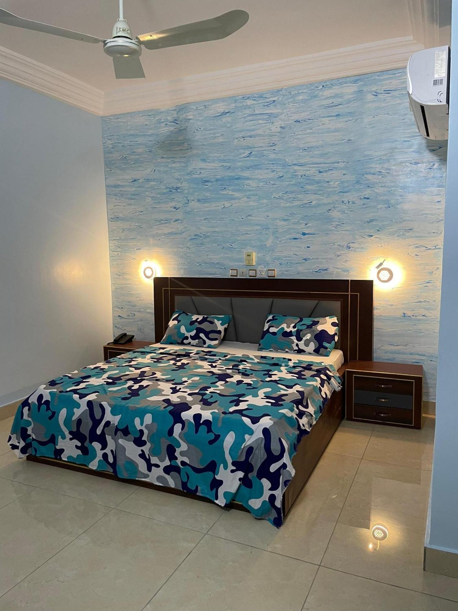 Hotel Mavilla Cotonou Esterno foto