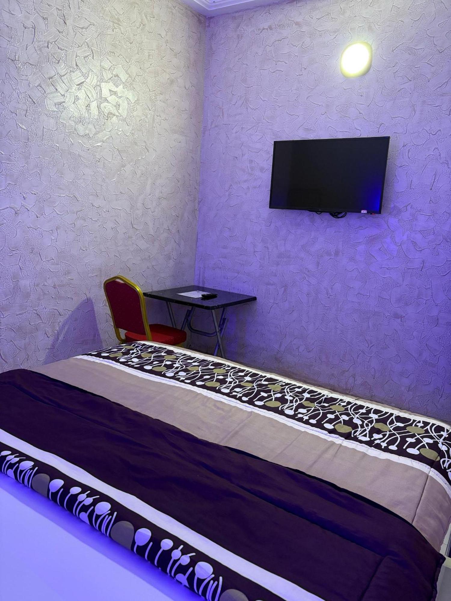 Hotel Mavilla Cotonou Esterno foto